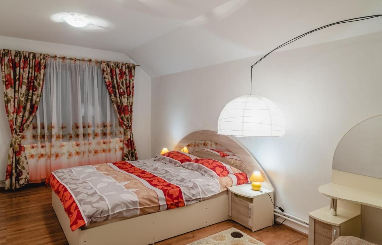 Smb Holiday Apartment Braszów Zewnętrze zdjęcie